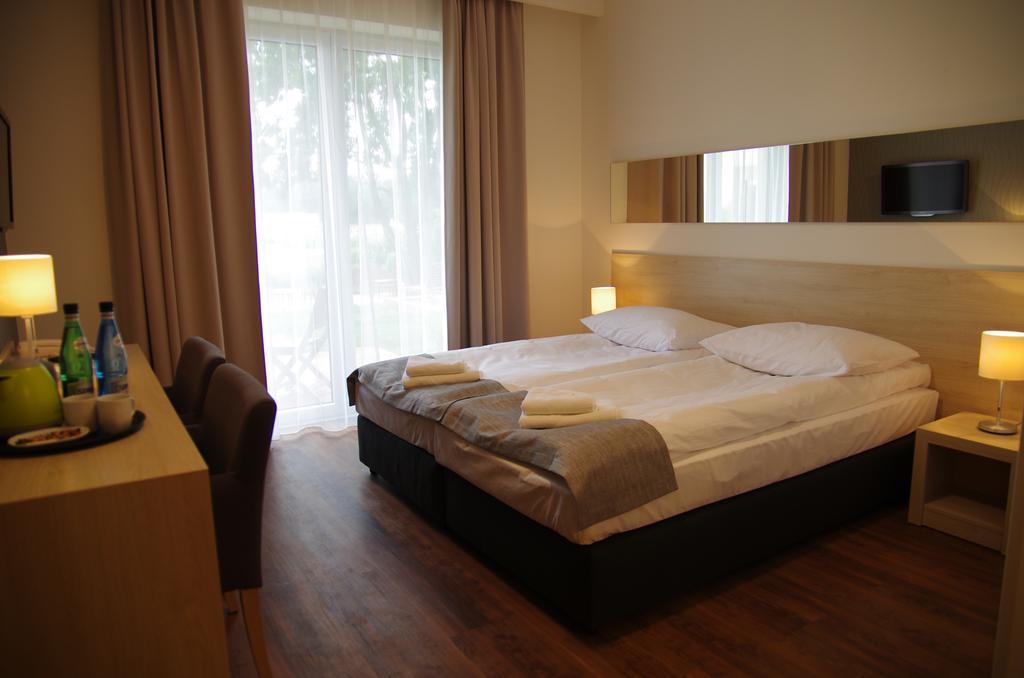 Hotel 우니에유프 외부 사진