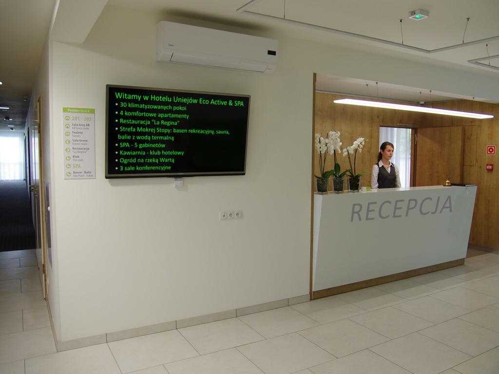 Hotel 우니에유프 외부 사진