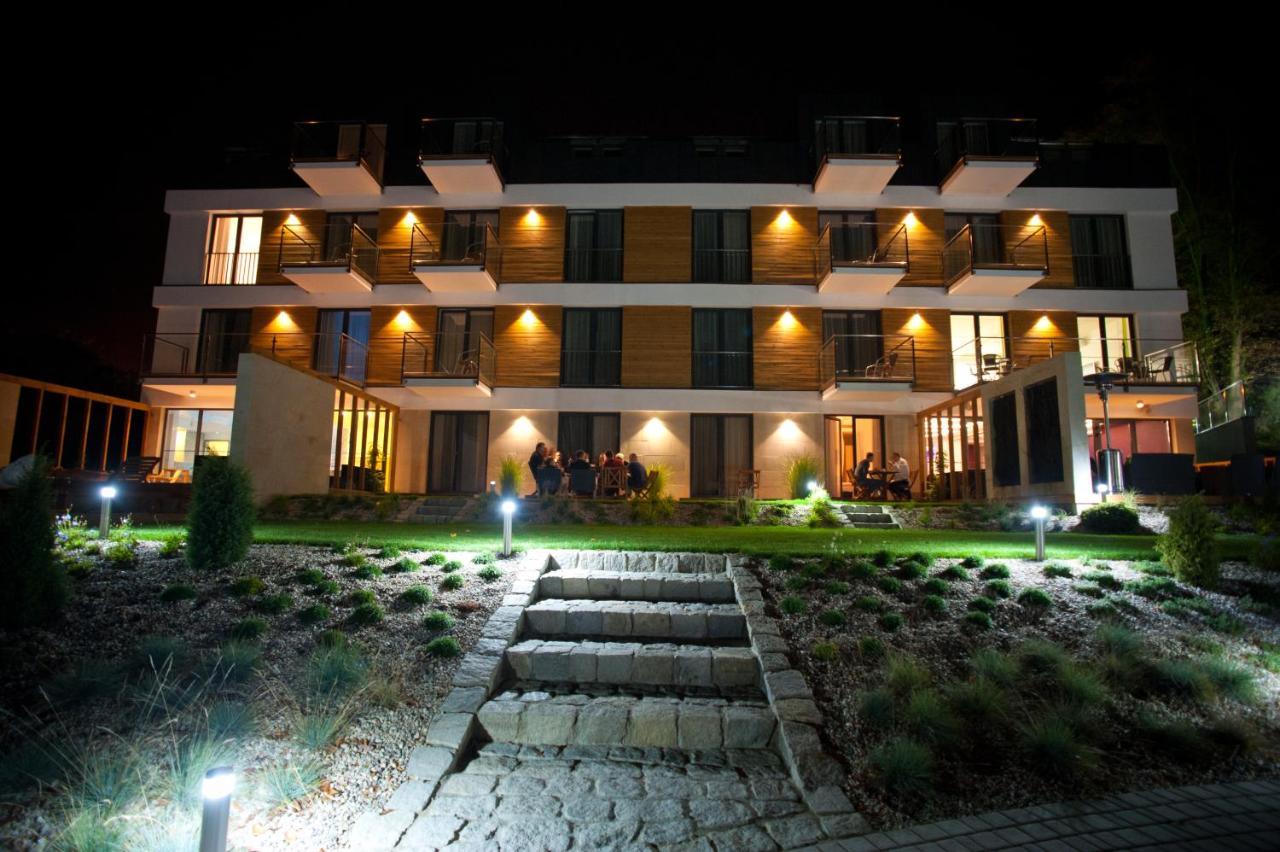 Hotel 우니에유프 외부 사진